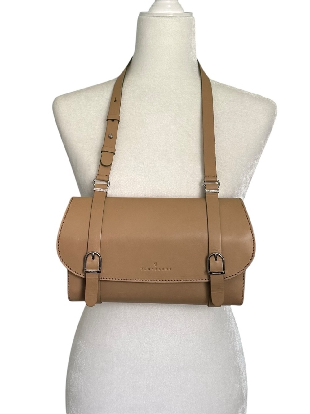 Trussardi light tan smooth Italian leather satchel style shoulder bag